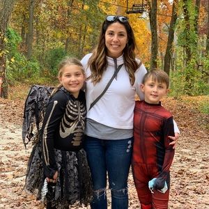 Meet your Posher, Nina